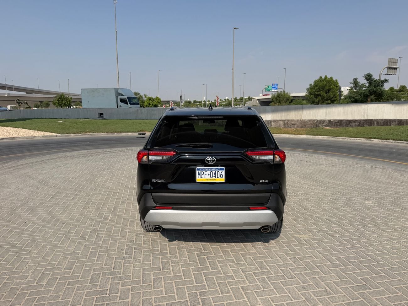 تويوتا راف ٤ XLE