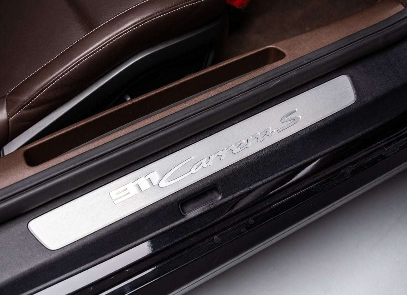 Porsche 911 CARRERA S BUY NOW, PAY 2027 | THE BLACKLINE STANDARD | January 2027 Porsche Warranty, GCC