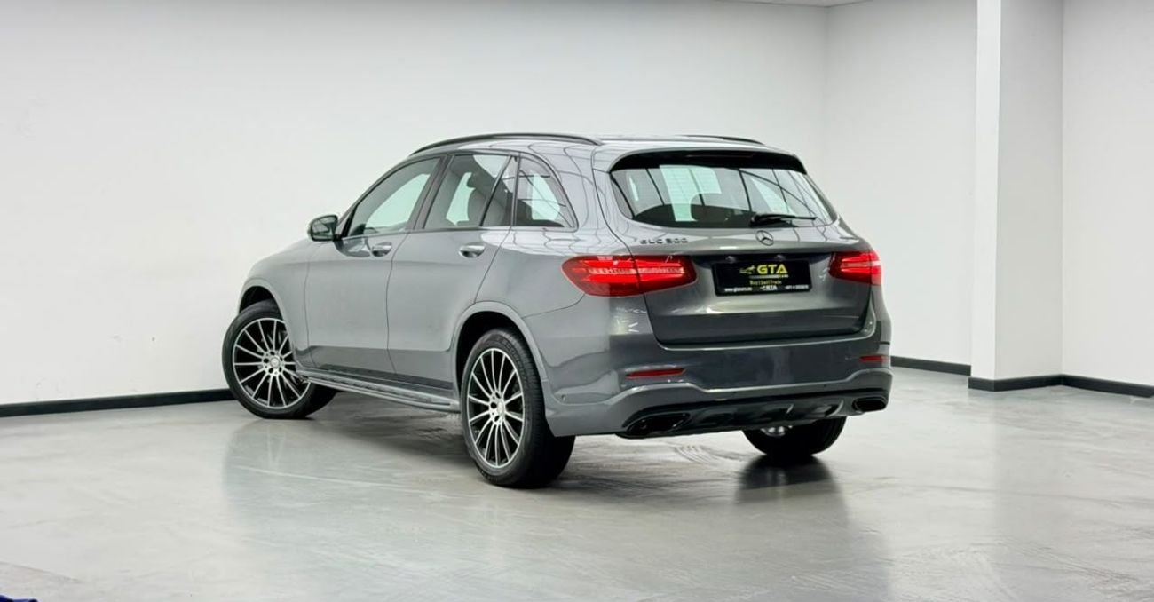 Mercedes Benz GLC 300 AMG 2017 Mercedes Benz GLC300 4MATIC, Service History, Fully Loaded, Excellent Condition, GCC