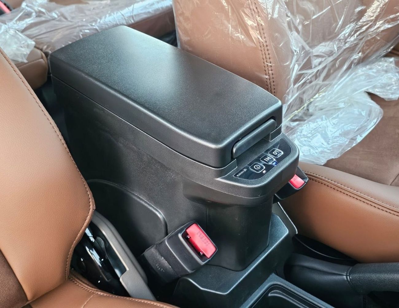Toyota Land Cruiser 70 TOYOTA LANDCRUISER LC76 HARDTOP 5DOOR LX Z1 || 2.8L DIESEL V4 A/T 4WD | RADAR | WINCH ,SNORKEL | FUL