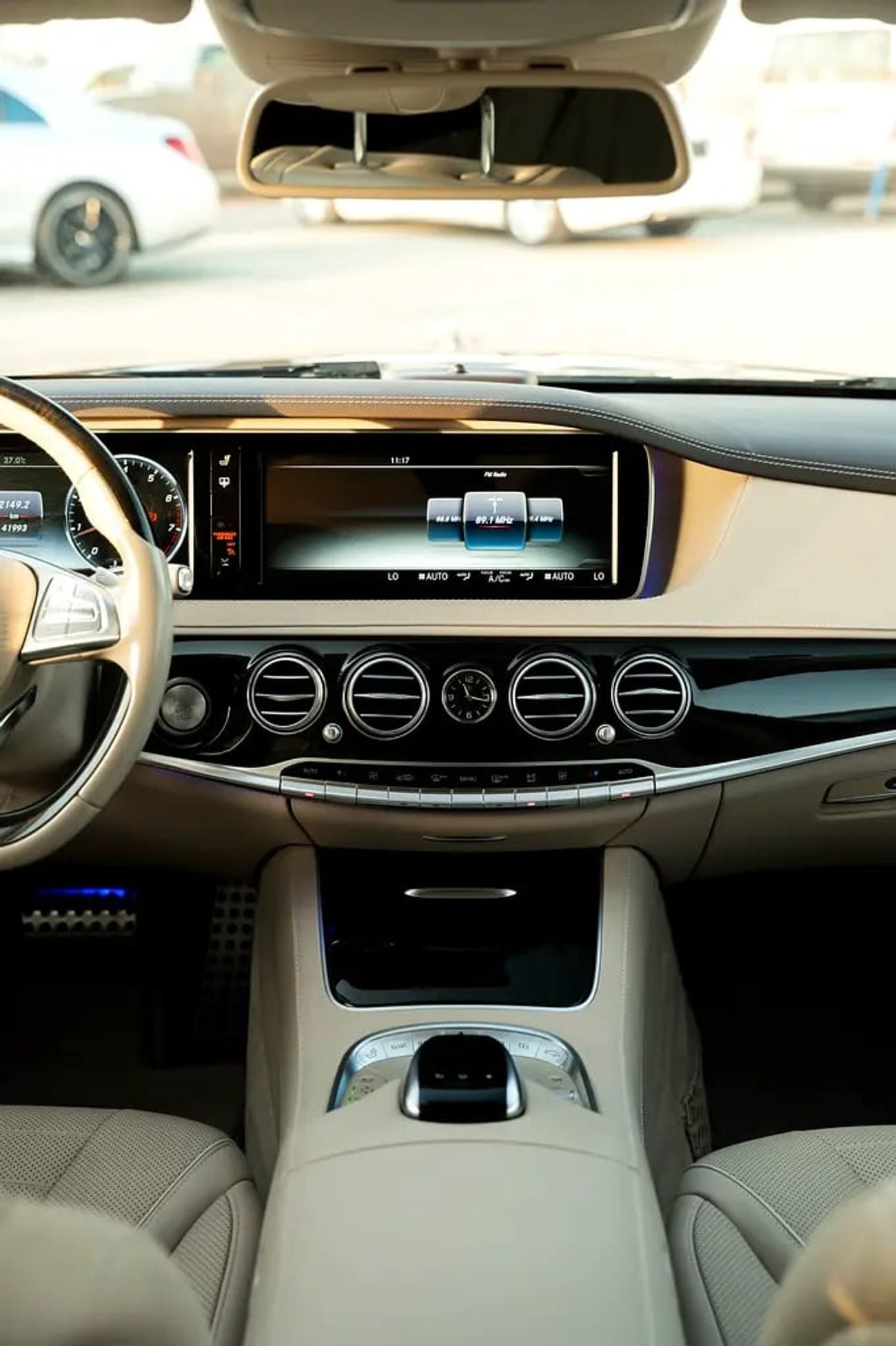 Mercedes Benz S550 MERCEDES S 550L BEIGE INTERIOR