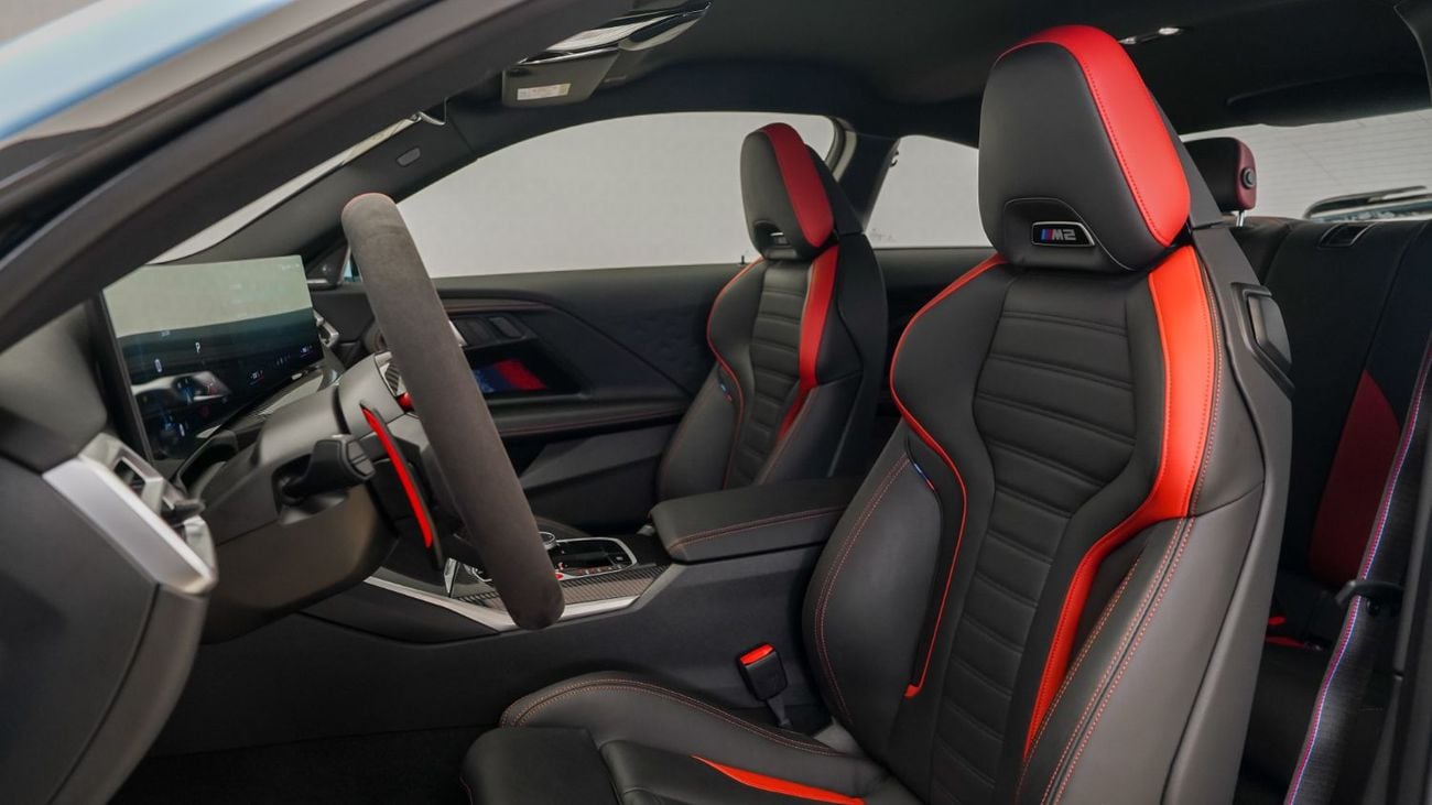 بي أم دبليو M2 ستاندارد باقة الكربون للكوبيه | ضمان وخدمة BMW حتى أبريل 2028 | مواصفات دول مجلس التعاون الخليجي