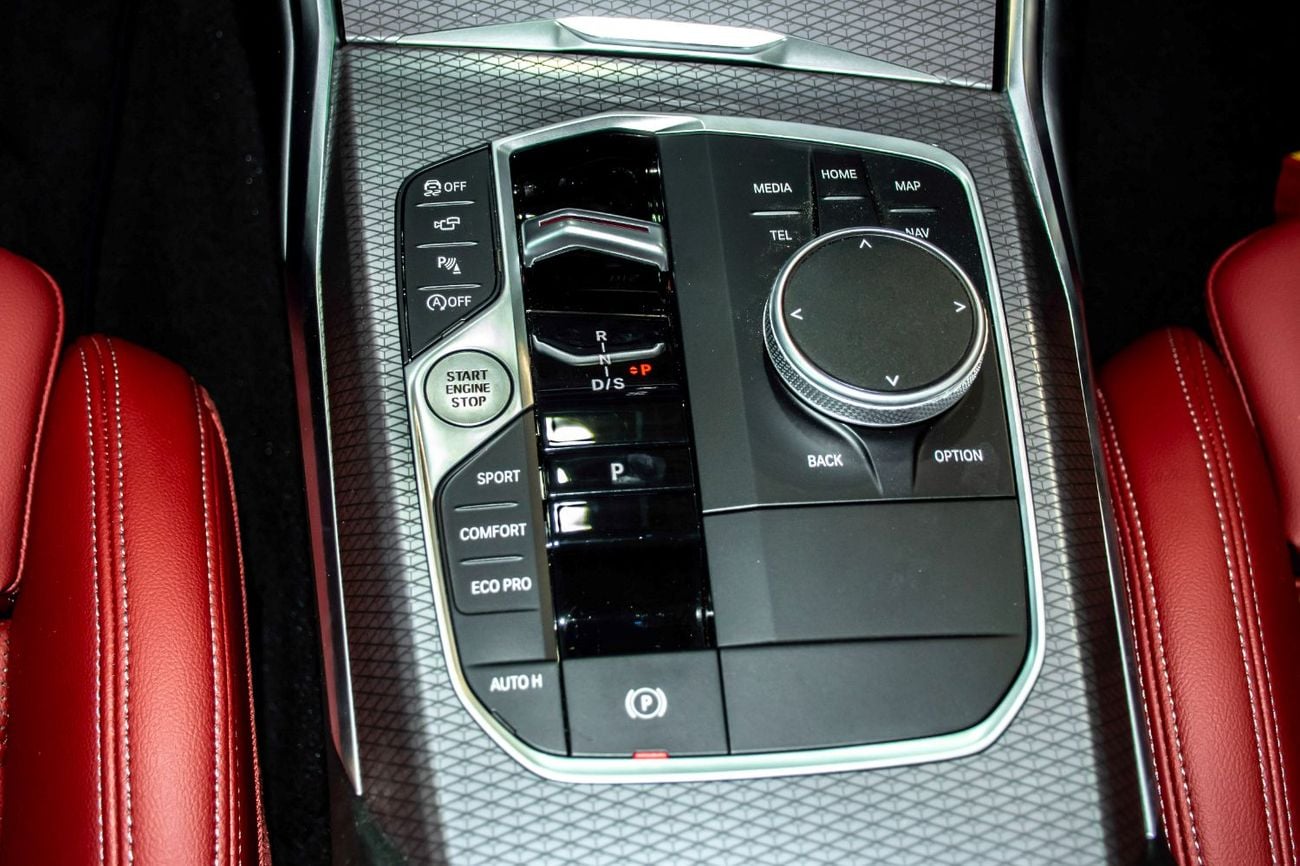 BMW 320i M SPORT 320i Luxury M Sport Package