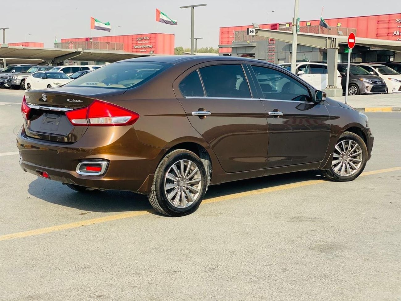 سوزوكي سياز GLX