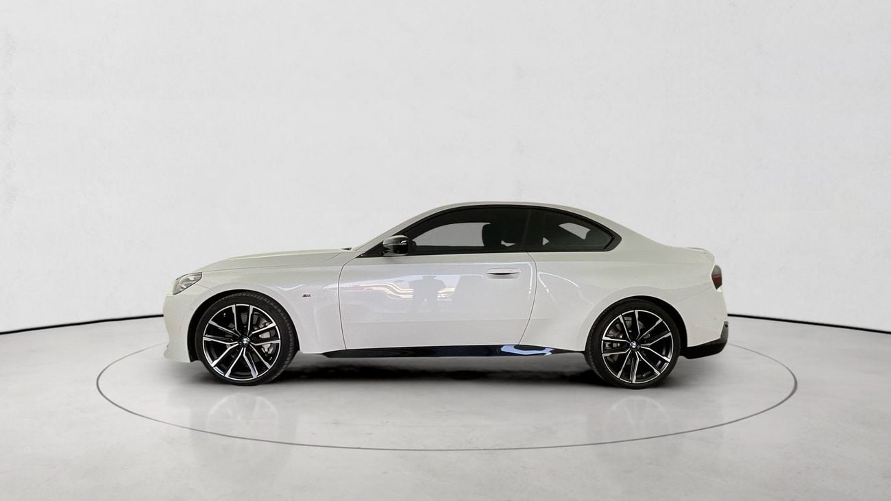 بي أم دبليو 230i M SPORT | شامل الضمان | 0 ﺪﻔﻋﺓ ﺃﻮﻟﻯ