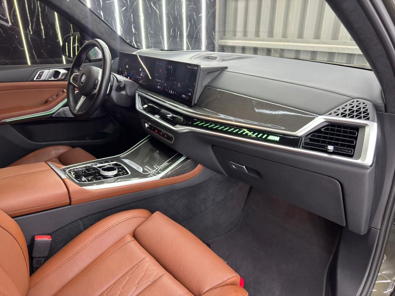 BMW X7 M60i XDRIVE