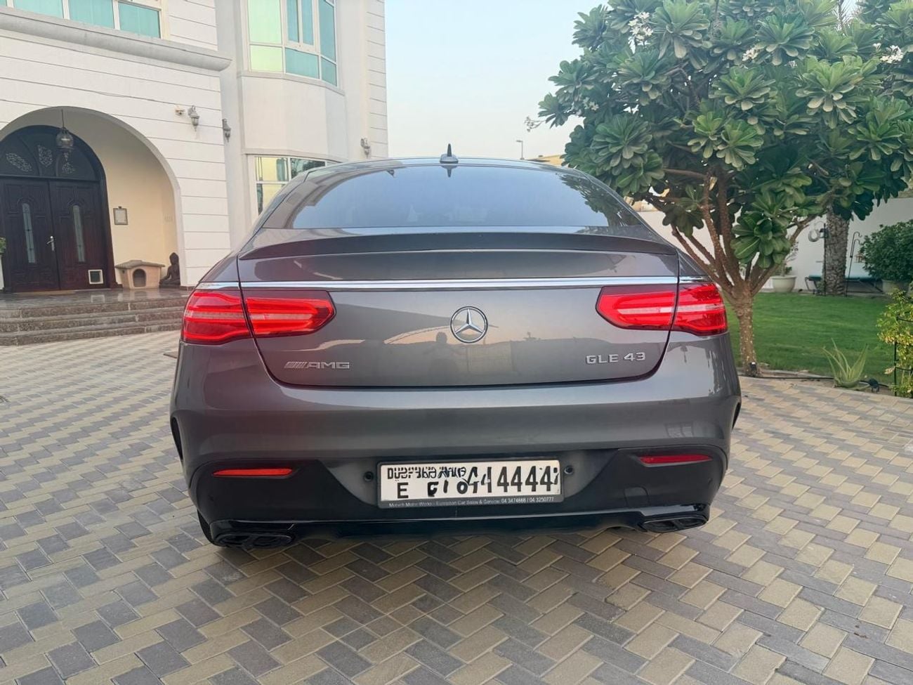 مرسيدس بنز GLE 43 AMG STANDARD