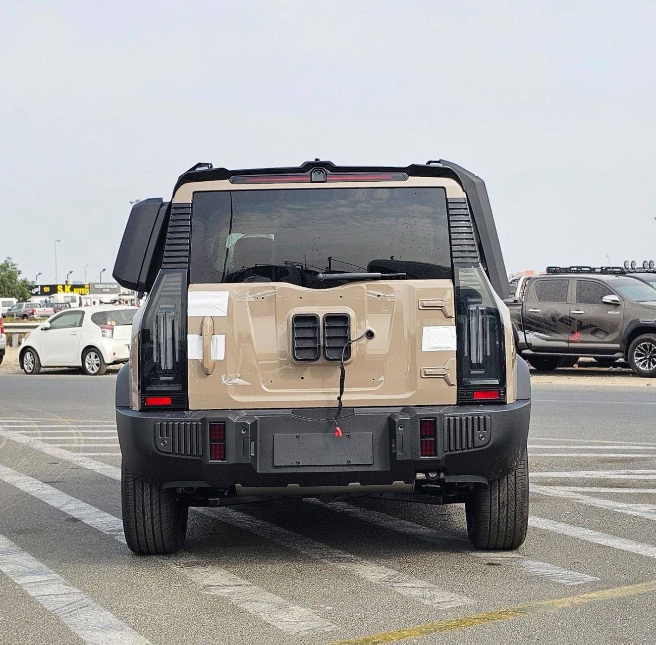 Jetour T2 LUX JetourT2 2.0T 2025 MODEL CUSTOMIZED YELLOW INTERIOR INTERIOR LIGHTS 8SPEED 4WD AT