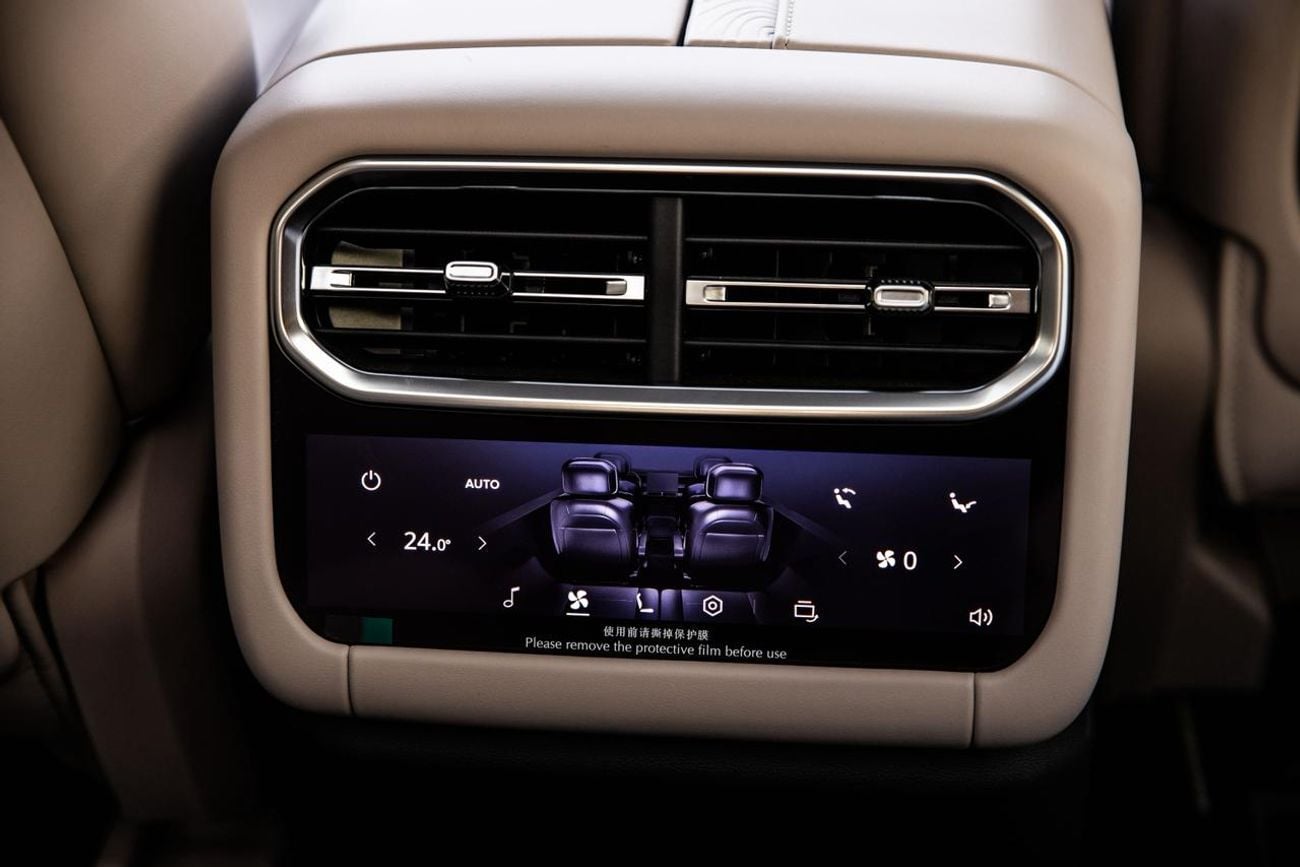 جيتور G700 FLAGSHIP جيتور G700 2025 فل أوبشن هايبرد PHEV دفع رباعي للبيع في الإمارات | معرض دبي 2000 للسيارات - الشارقة
