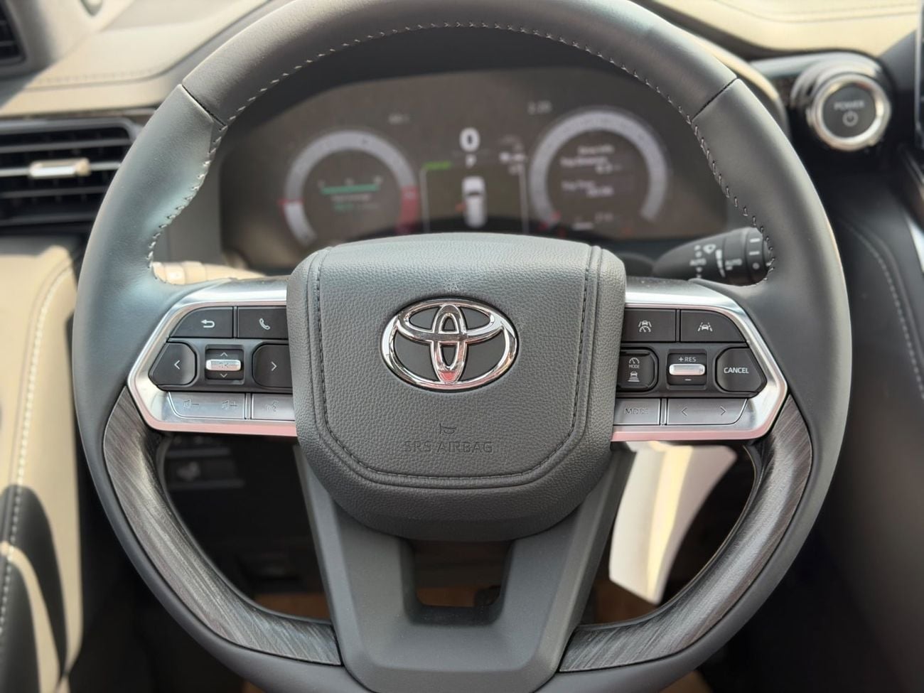 Toyota Land Cruiser VXR Toyota LC300 VXR 3.5 hybrid 2026 full option GCC