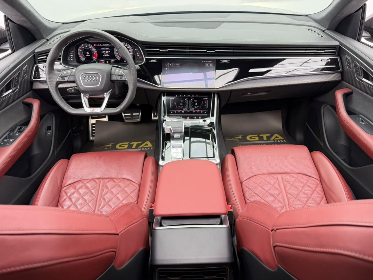 Audi SQ8 STANDARD