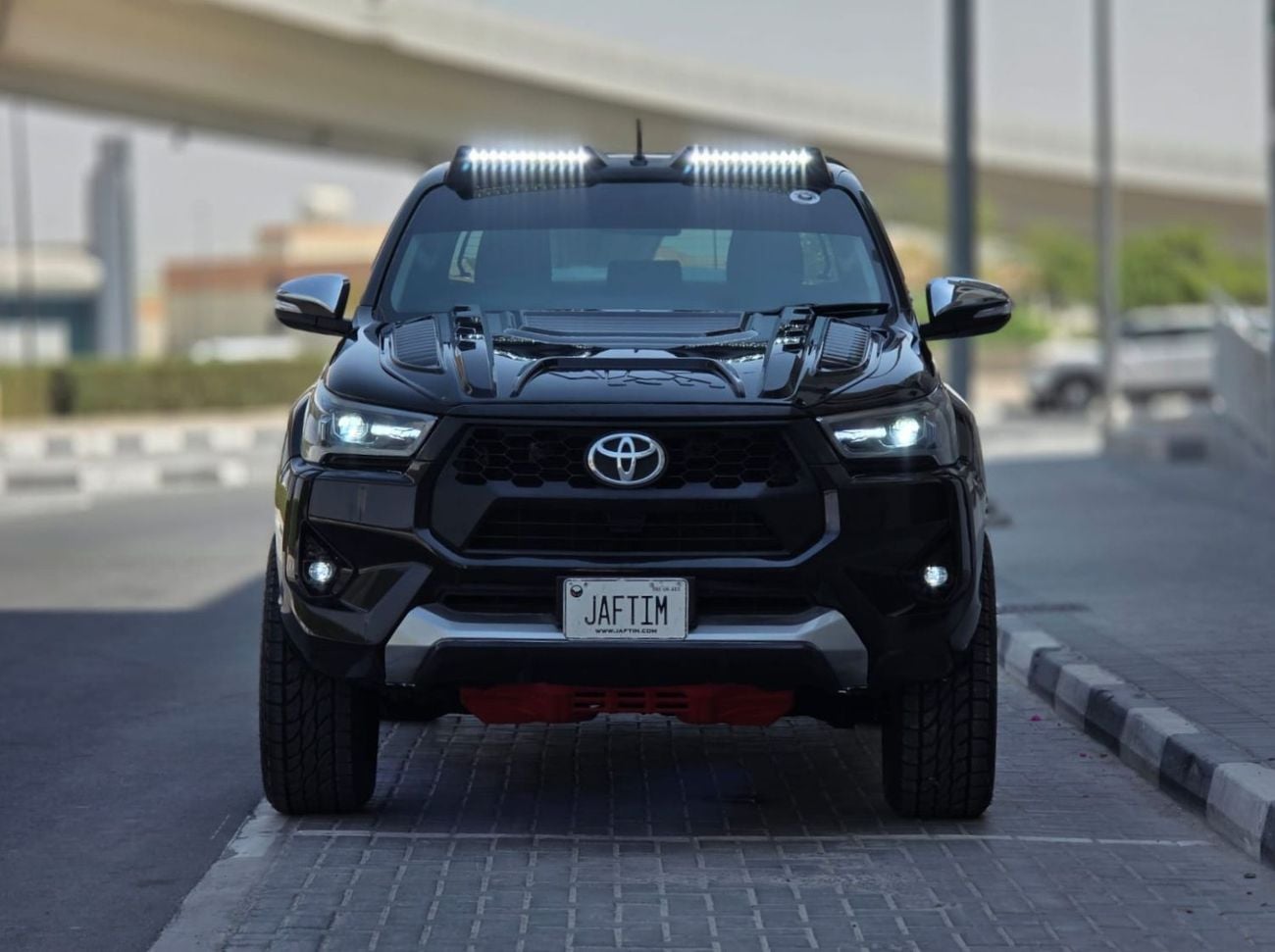 تويوتا هيلوكس 2.8 | 2017 | 2.8 Diesel Engine - AT - 4WD | AFTER MARKET FACELIFTED