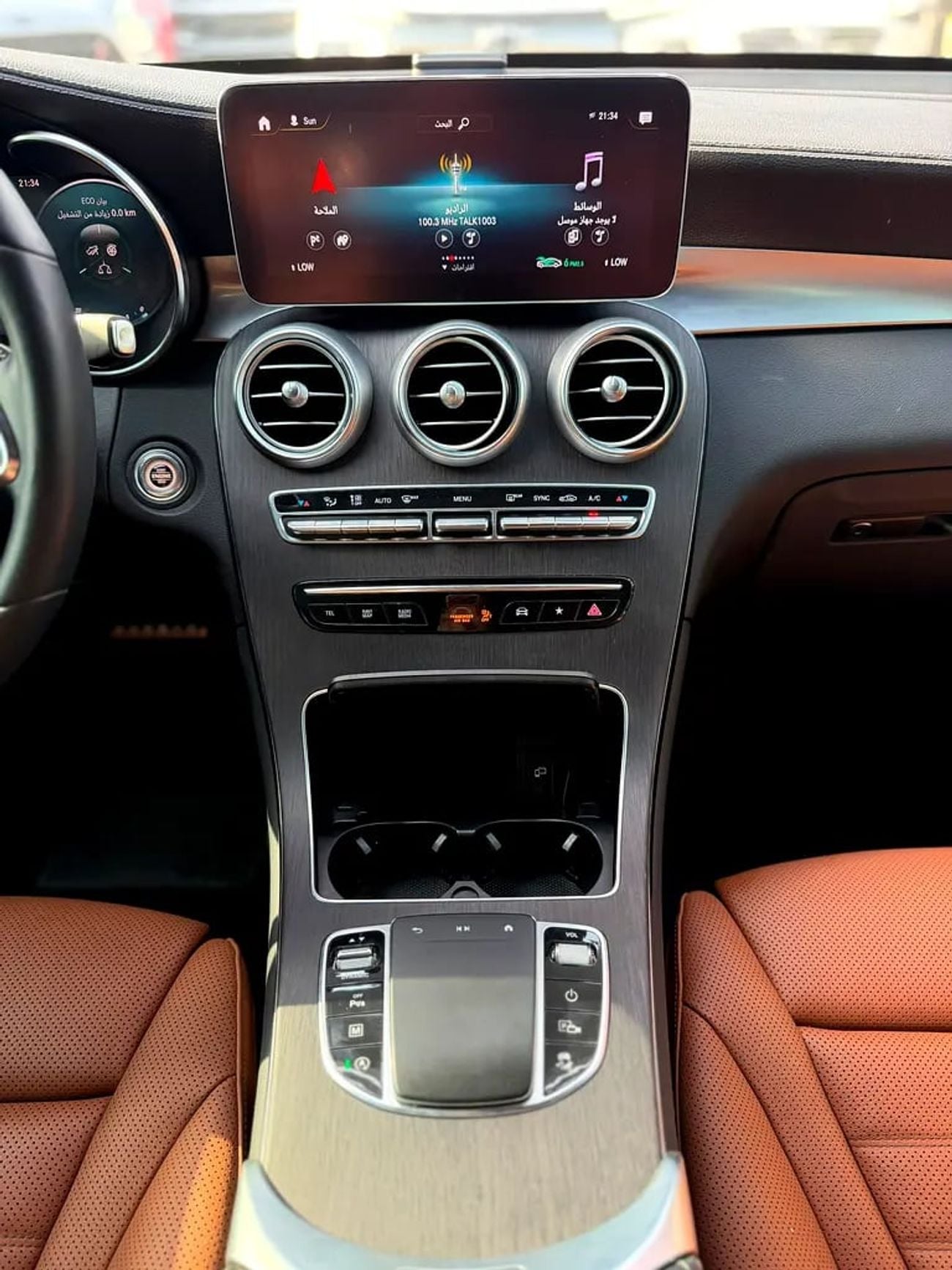 Mercedes Benz GLC 300 4MATIC Excellent condition – Well maintained Model: