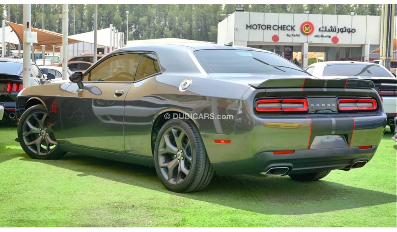 Dodge Challenger SOLD!!!!!Challenger R/T Hemi V8 5.7L 2019/ Original AirBags/ Leather Interior/ Excellent Condition