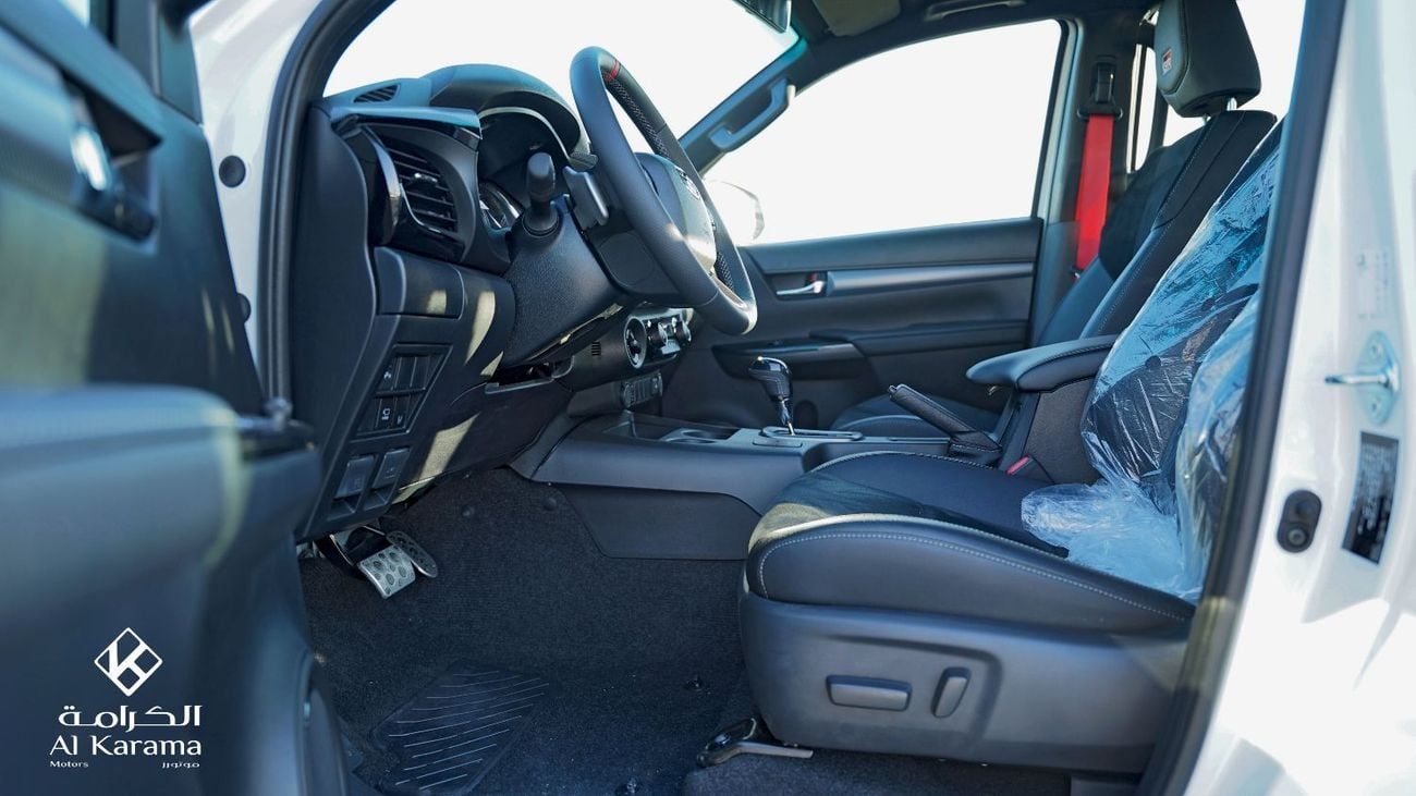 Toyota Hilux GR SPORT - 2.8L - GCC Specs with 360 Camera - Alloy Wheels - Wide Body