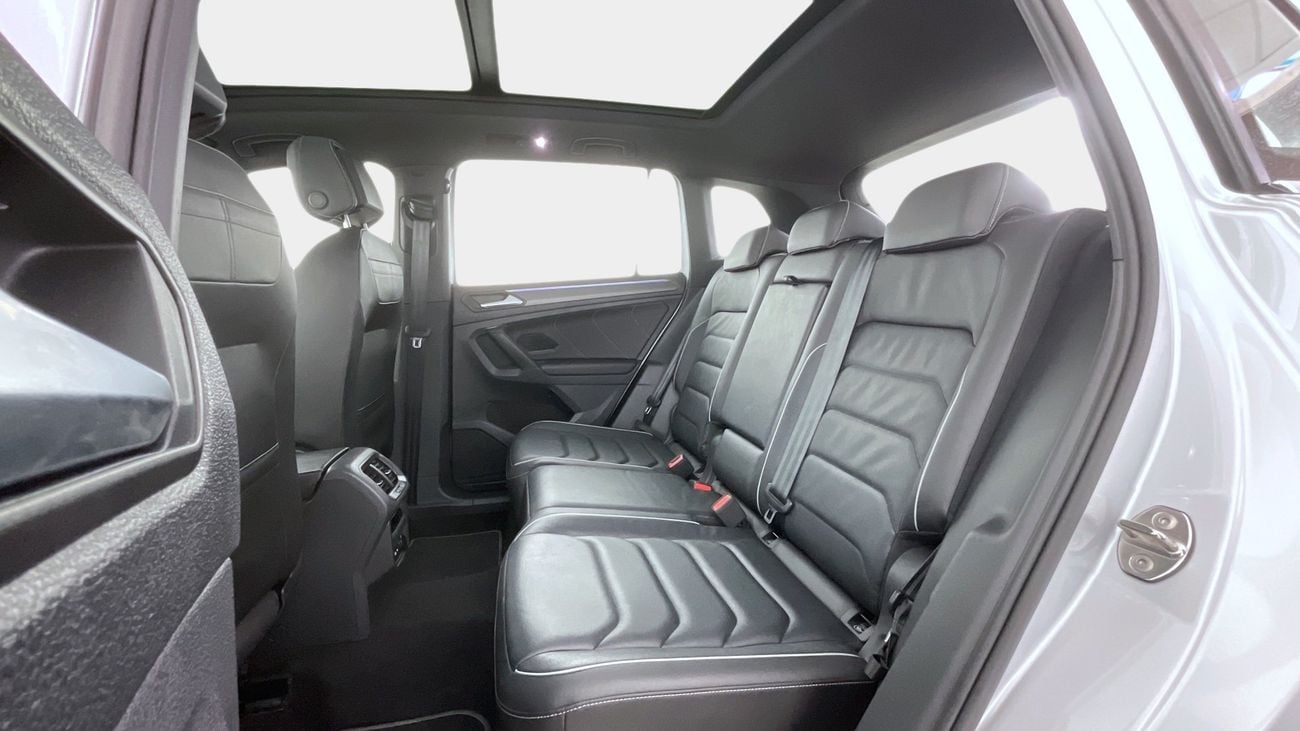 Volkswagen Tiguan R-LINE PREMIUM | Guaranteed Warranty | 0 Down Payment