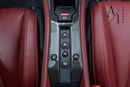 McLaren 650S COUPE 2015 Mclaren 650s, Fully Loaded, Excellent Condition, Carbon Fibre Interior/Exterior, GCC Spec