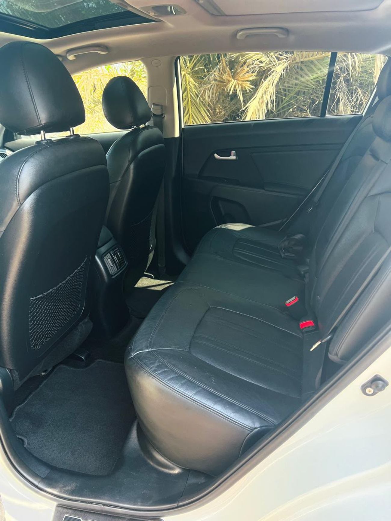 Kia Sportage LX GCC l Panoramic Sunroof, Leather, Cruise l Accident Free