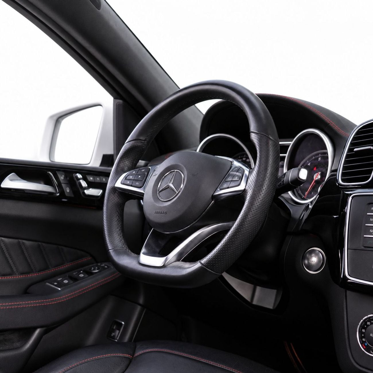 مرسيدس بنز GLE 43 AMG 3,329 درهم إماراتي شهرياً • بدون دفعة أولى • مرسيدس بنز GLE43 AMG • ضمان لمدة عام