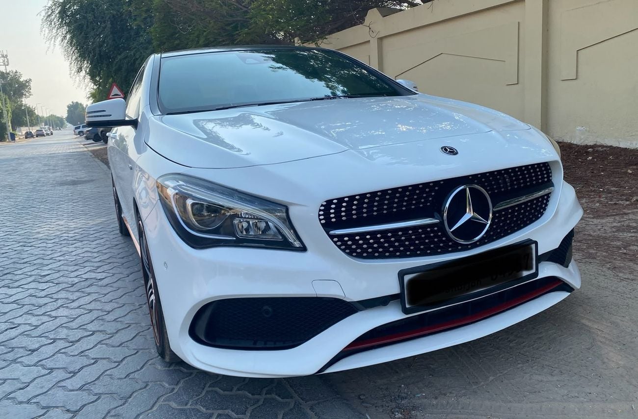 Mercedes Benz CLA250 SPORT