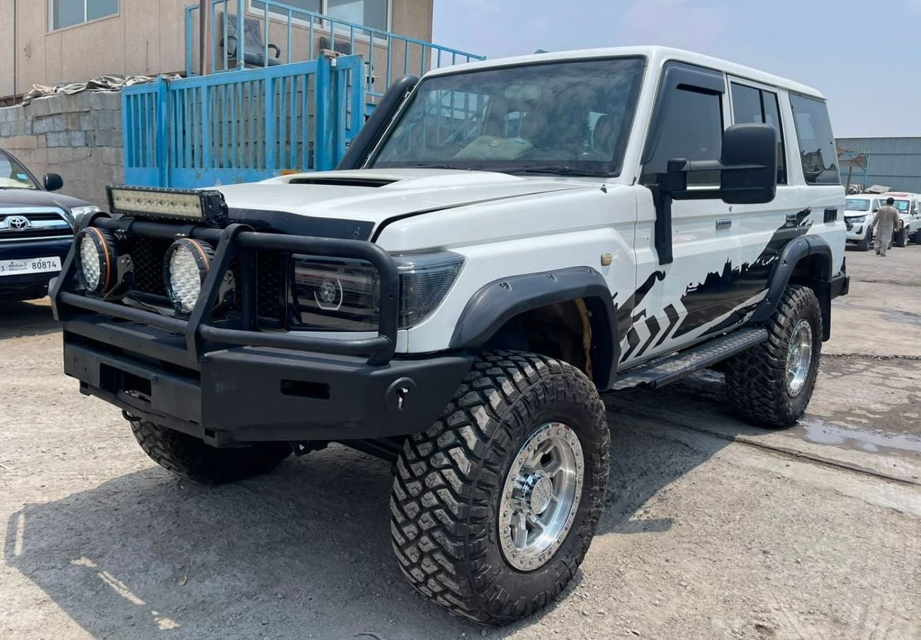 Toyota Land Cruiser 70 diesel v8 land cruiser hardtop 2015 model right hand drive only for export available