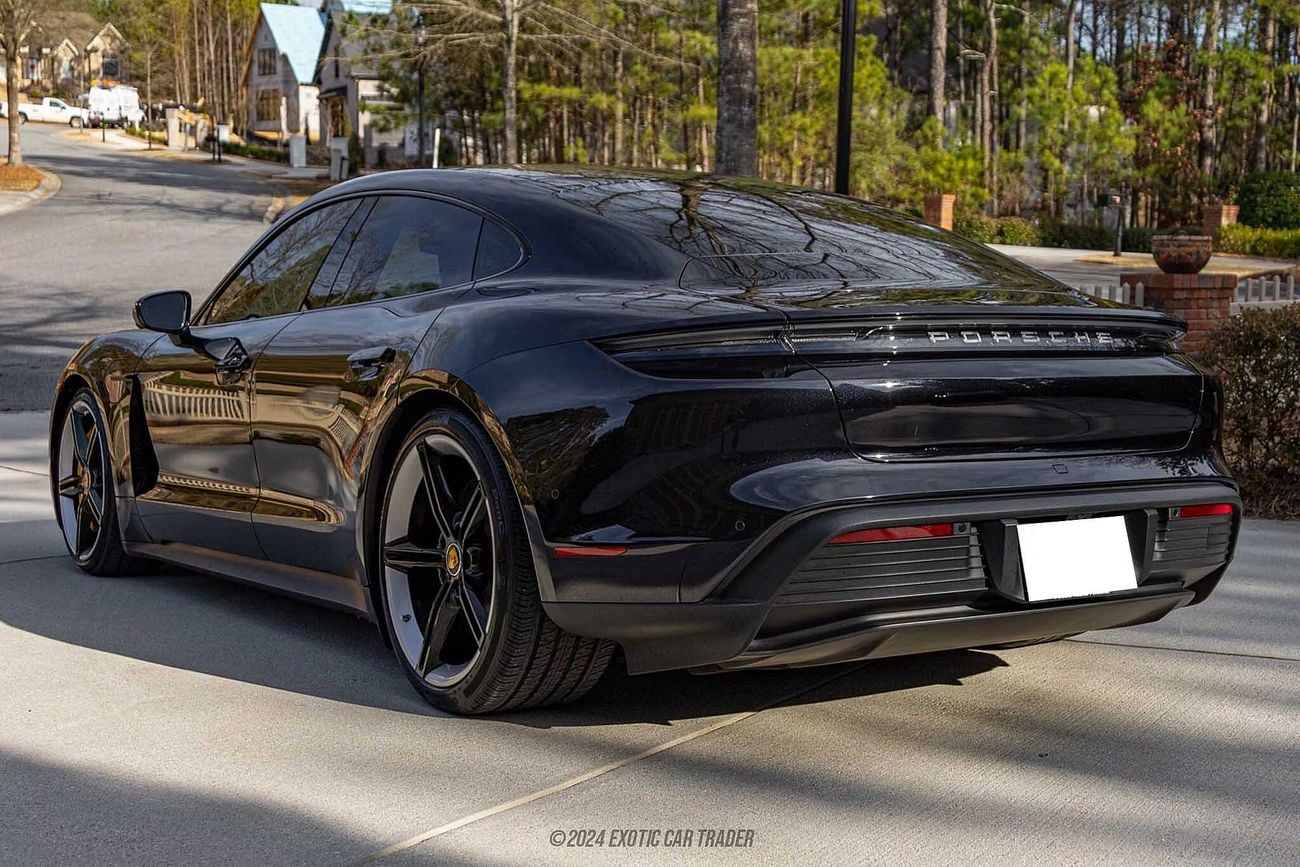Porsche Taycan 4S