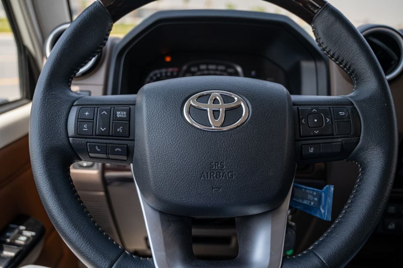 Toyota Land Cruiser 70 LC 76 4.0Ltr. Z1 A/T