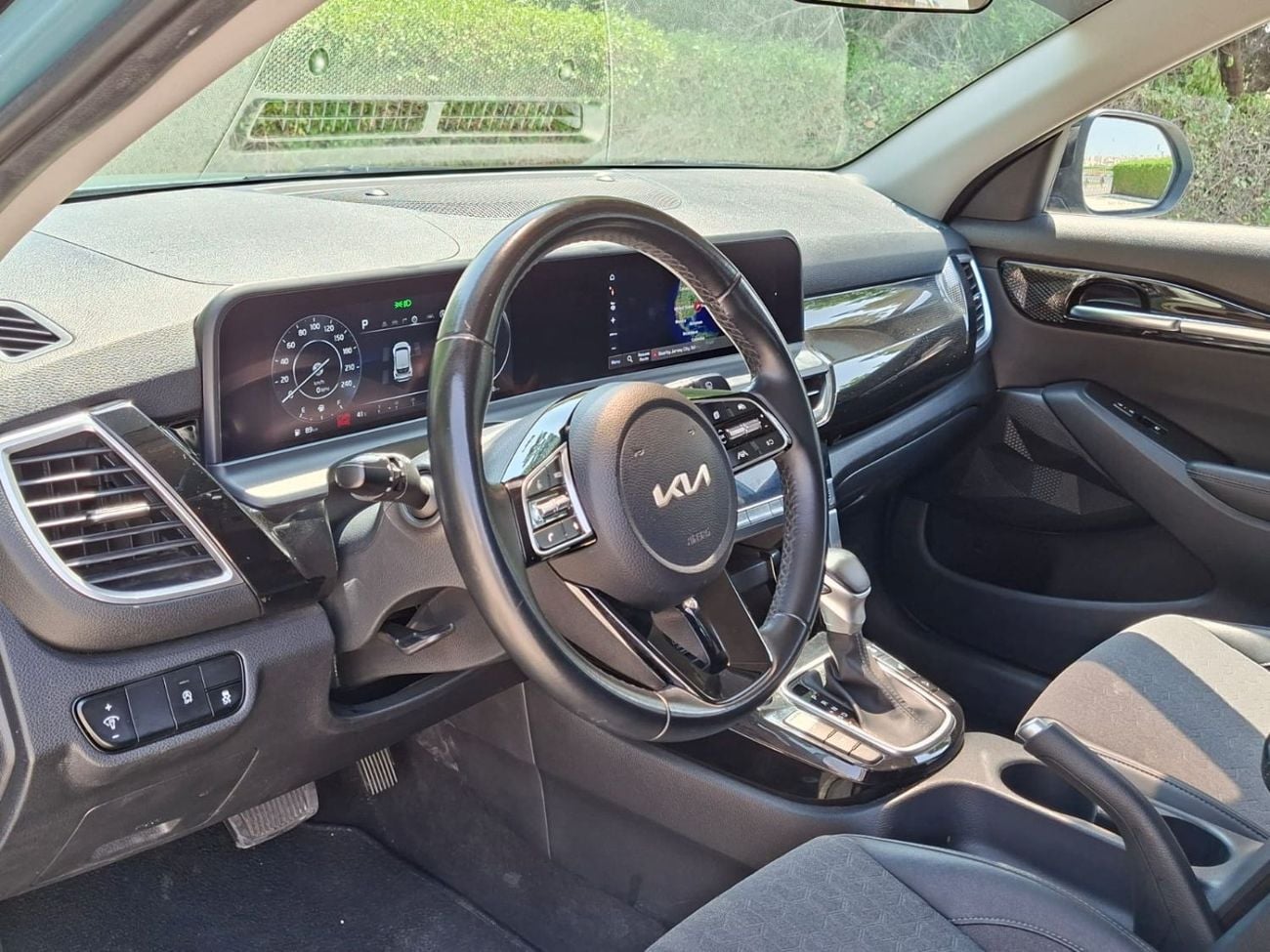 Kia Seltos EX