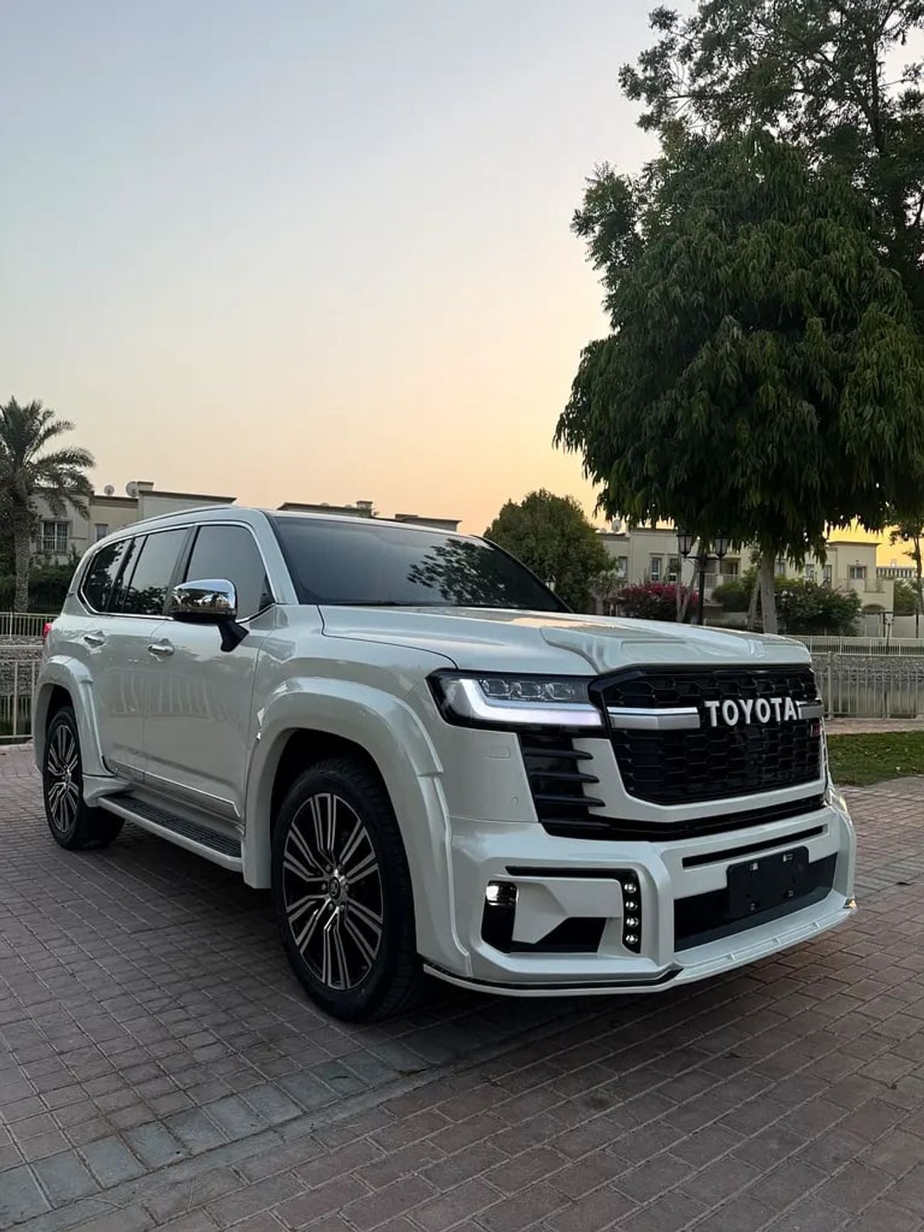 تويوتا لاند كروزر VIP EDITION Wild Body GCC SPECS, Brand