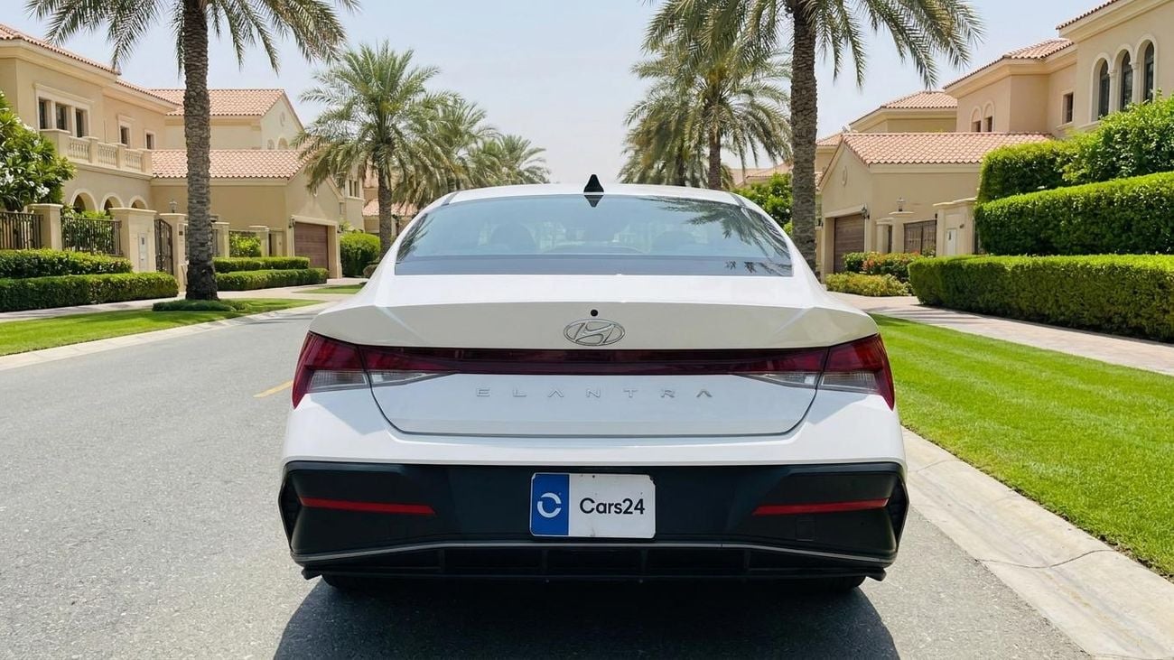 هيونداي إلانترا SMART كارس24 هي سوق ضخم للسيارات المستعملة موثوق ومضمون ٪كارس24 هي سوق ضخم للسيارات المستعملة موثوق ومضمون