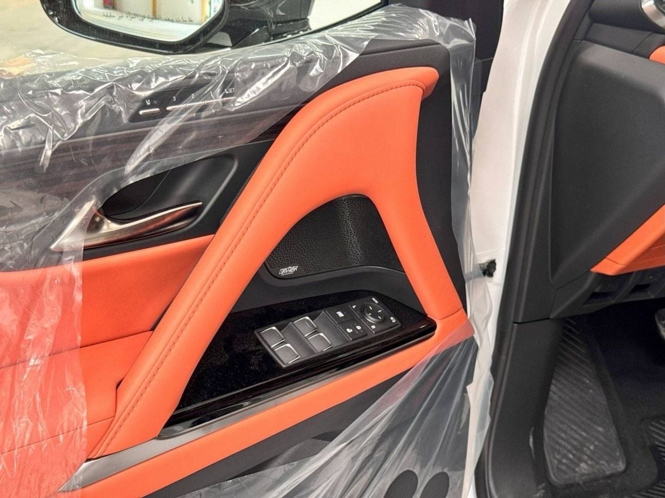 لكزس LX 700h VIP (No Autopark)