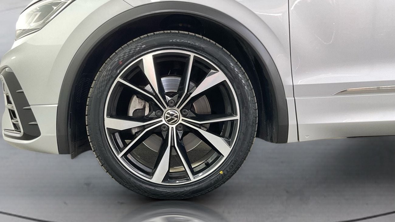 Volkswagen Tiguan R-LINE PREMIUM | Guaranteed Warranty | 0 Down Payment