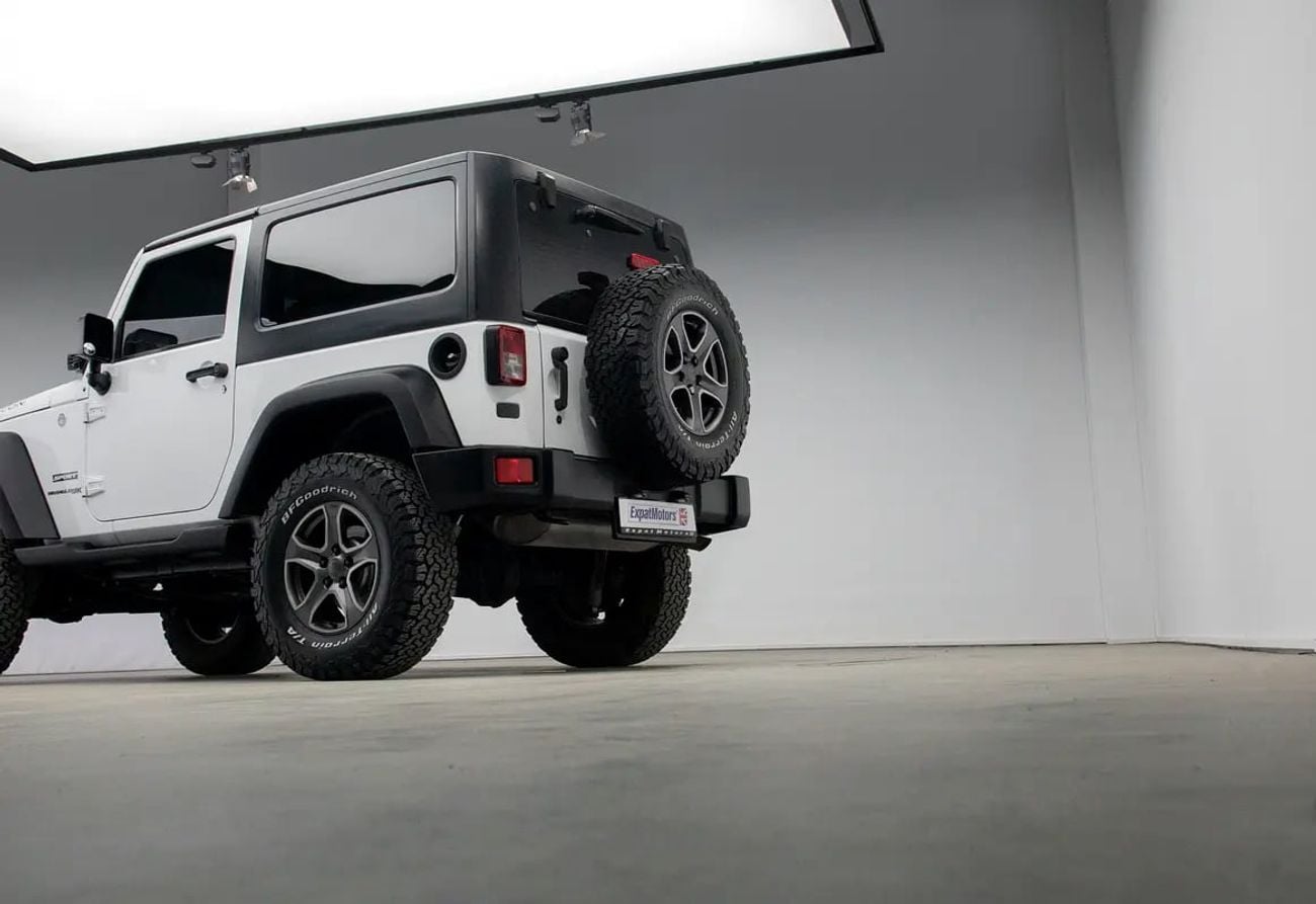 جيب رانجلر سبورت 3DR 4x4 SUV • Full Service History • GCC