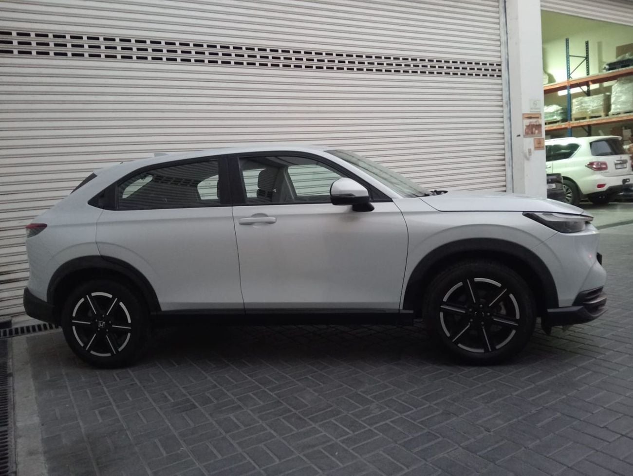 هوندا HRV DX هوندا HRV 2023 LX، سجلات صيانة كاملة، بدون رسوم خفية، ملكية نظيفة، إمكانية ترتيب دفعة أولى 0%