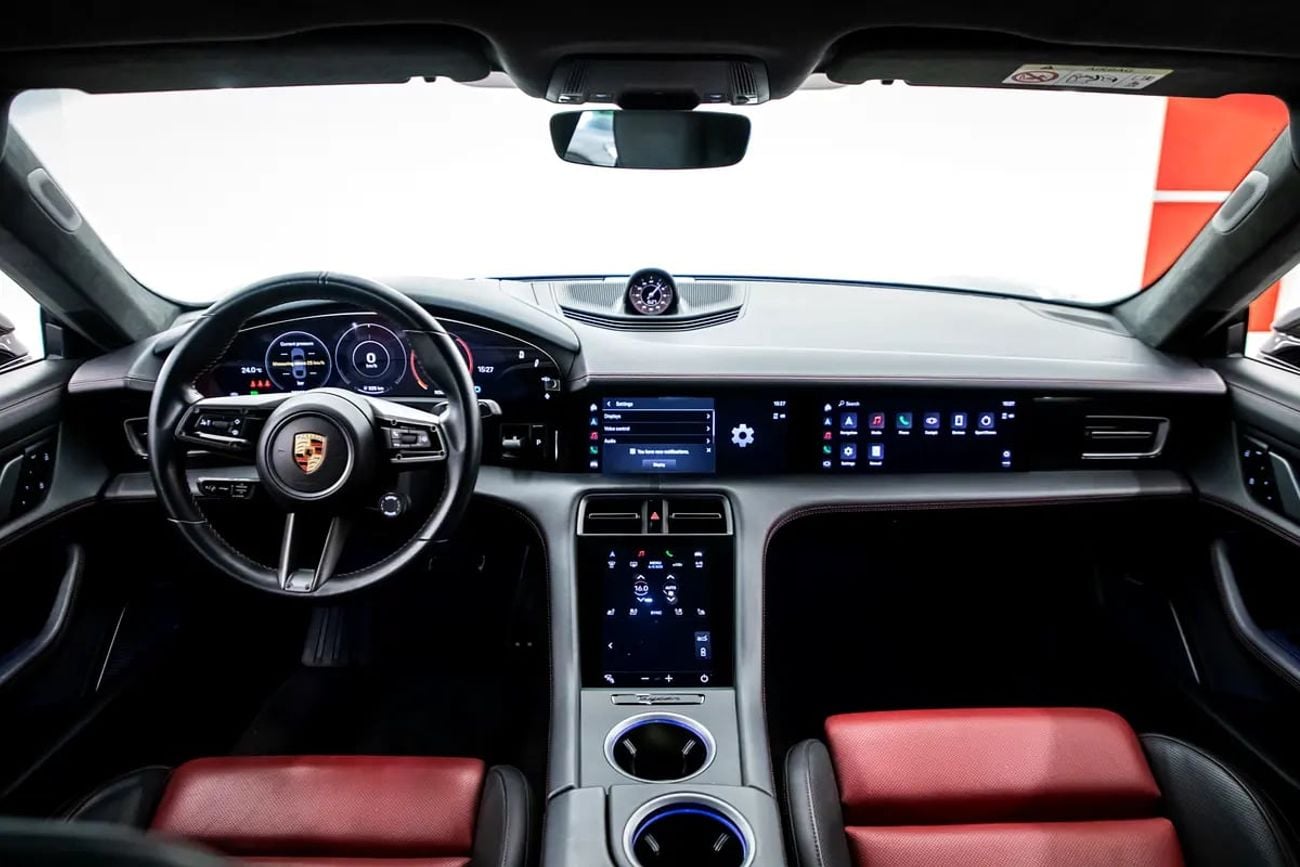 بورش تايكان TURBO S - GCC - FULL CARBON WITH SERVICE HISTORY AND AL NABOODA WARRANTY