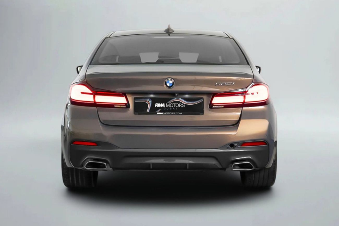 بي أم دبليو 520i M-Sport
