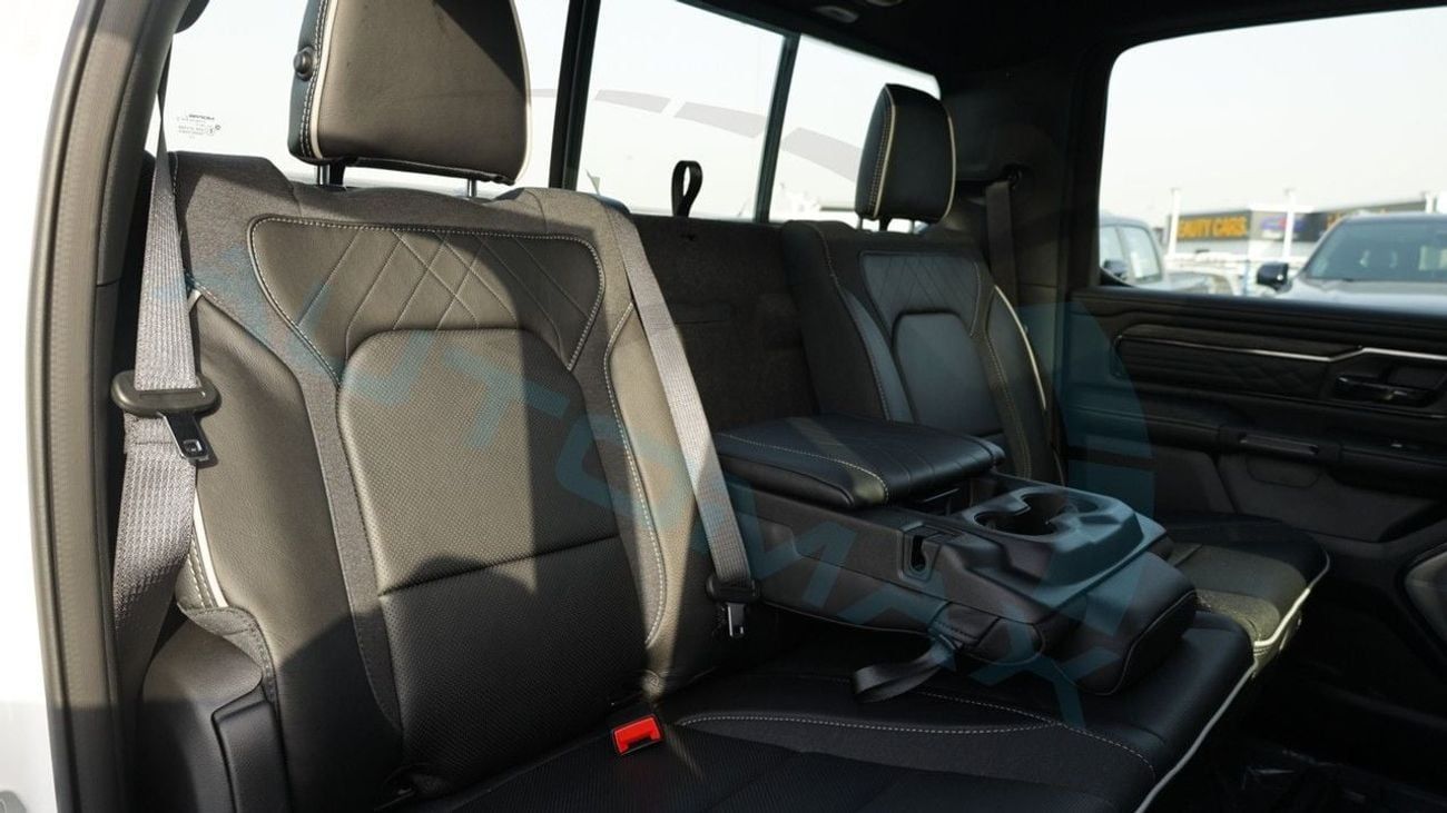 RAM 1500 Limited Crew Cab eTorque V8 5.7L (For Export , НА ЭКСПОРТ) PY 26/26 eTorque V8 5.7L GCC Без пробега
