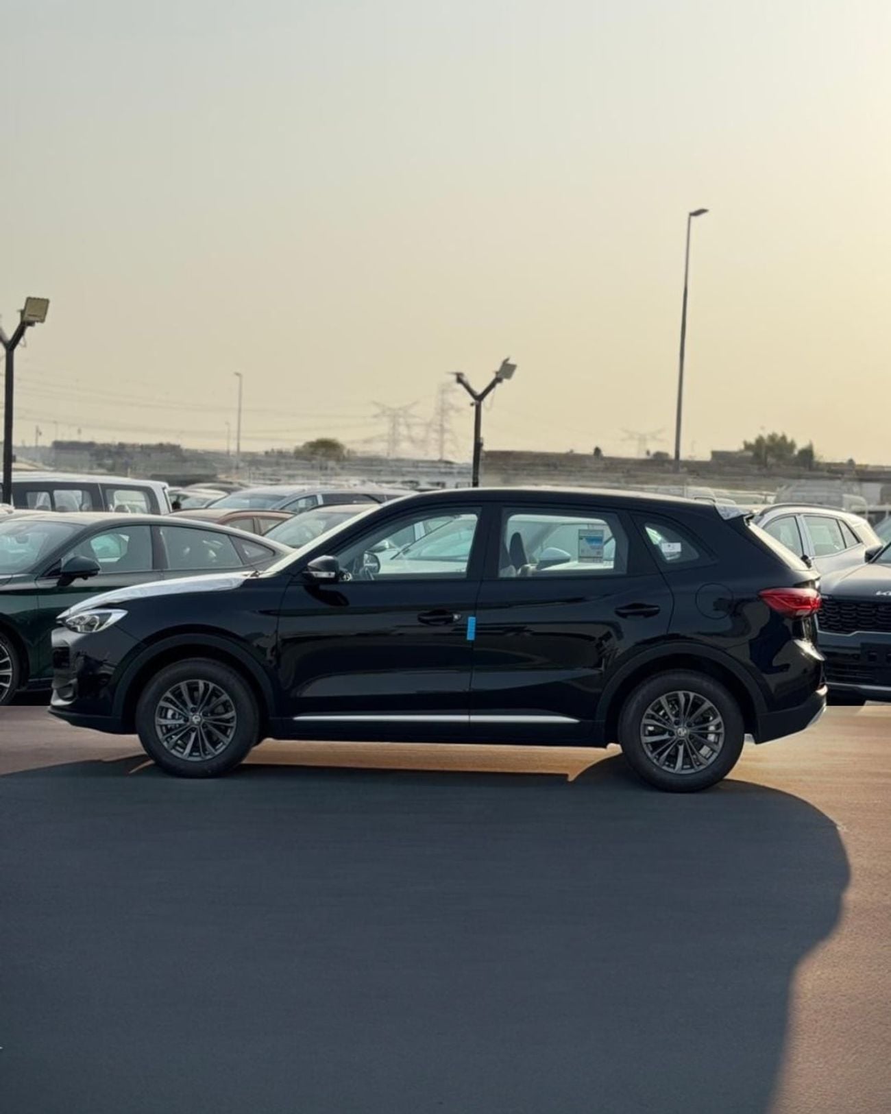 MG ZS STANDARD 1.5L - 2026 MODEL GCC - BLACK COLOR