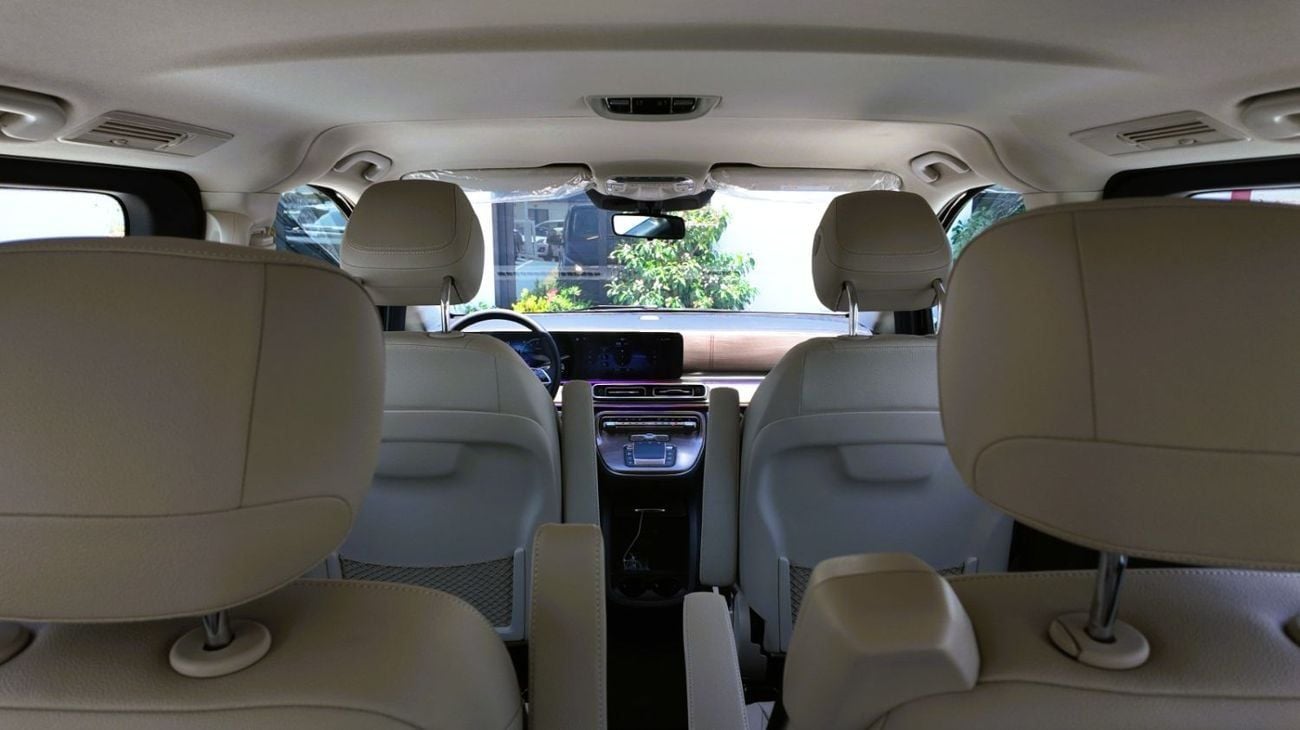 مرسيدس بنز فيتو BUSINESS EDITION 2.0L PETROL 2025 (10 SEATERS) 2025 Mercedes-Benz Vito | 2.0L Turbo | 231 HP | 10-Seaters