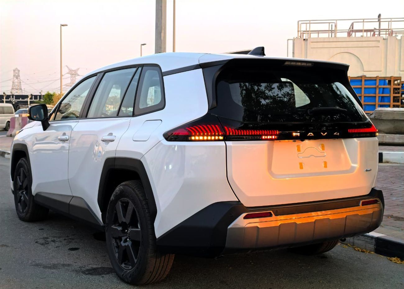 تويوتا راف ٤ XLE 2.0L Petrol 4WD 2026 Chinese Specs