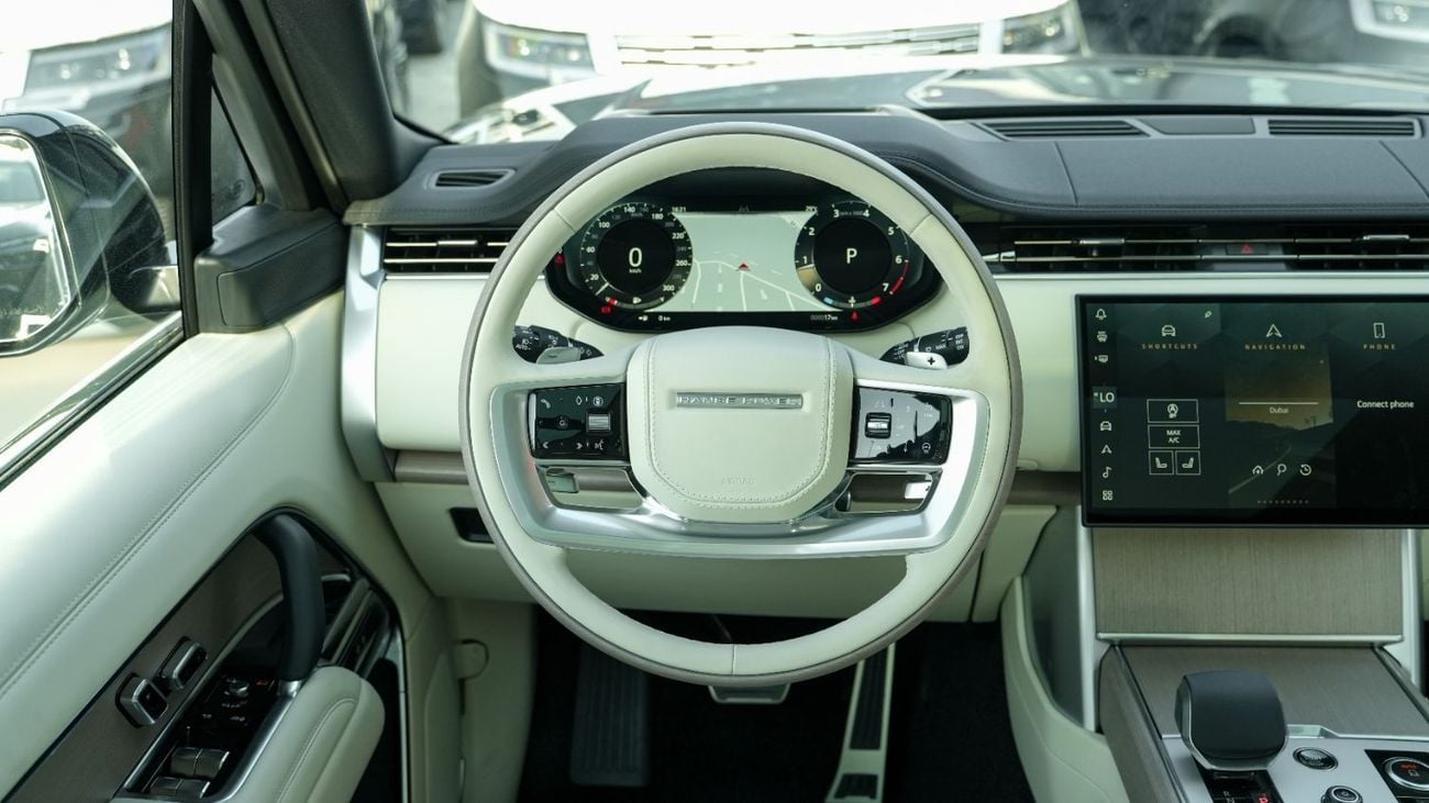 Land Rover Range Rover HSE P400 Santorini Black- white 2027MY Export Only