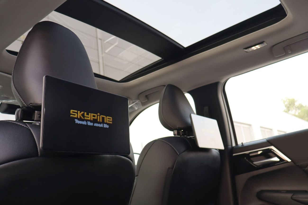 Mitsubishi Outlander PREMIUM LAUNCH EDITION