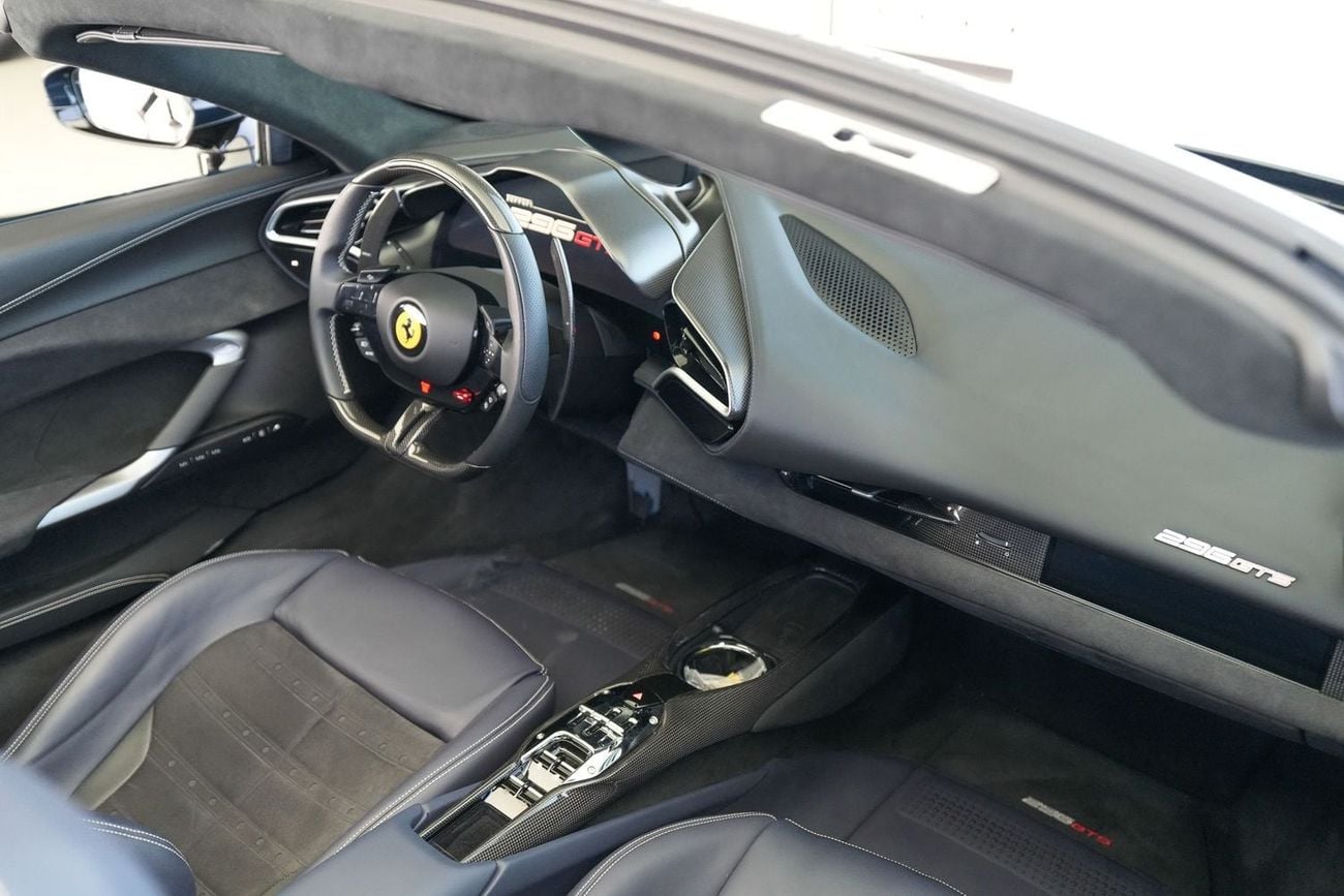 فيراري 296 GTB GTS