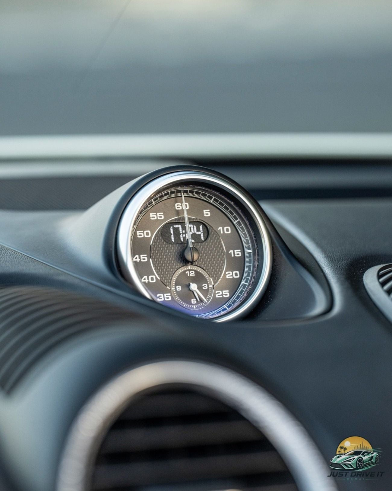 Porsche 718 Spyder STANDARD