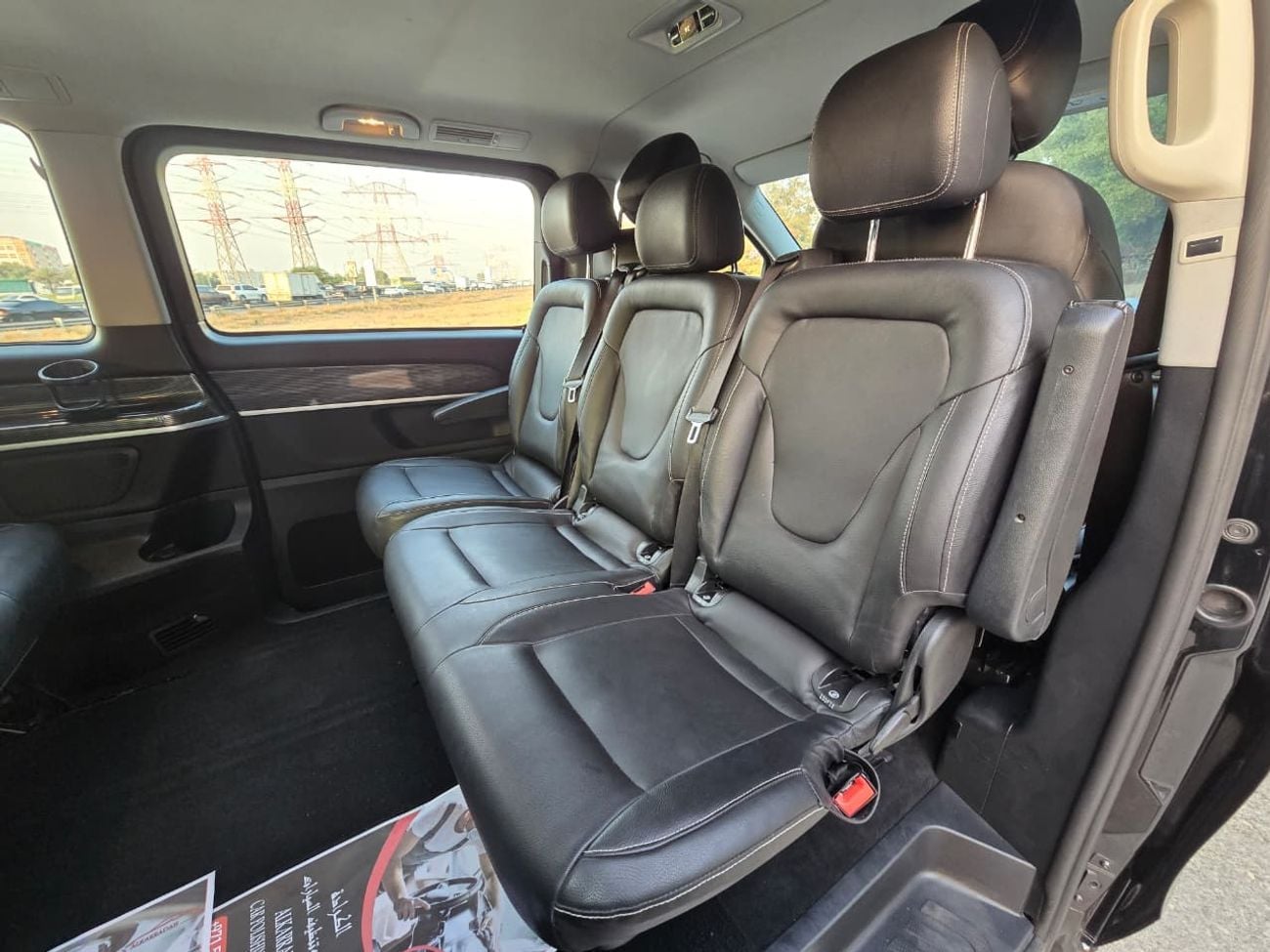 مرسيدس بنز V 250 AVANTGARDE/E MERCEDES V-250 GCC 2023 // 2KEYS // PERFECT CONDITION // 8SEATS // ACCIDENT FREE