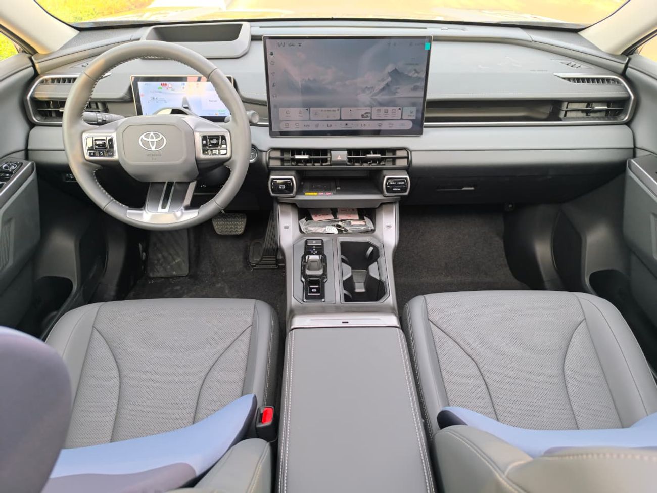 Toyota RAV4 Engine 2.5 Top Option 2026 Model Ready Stock