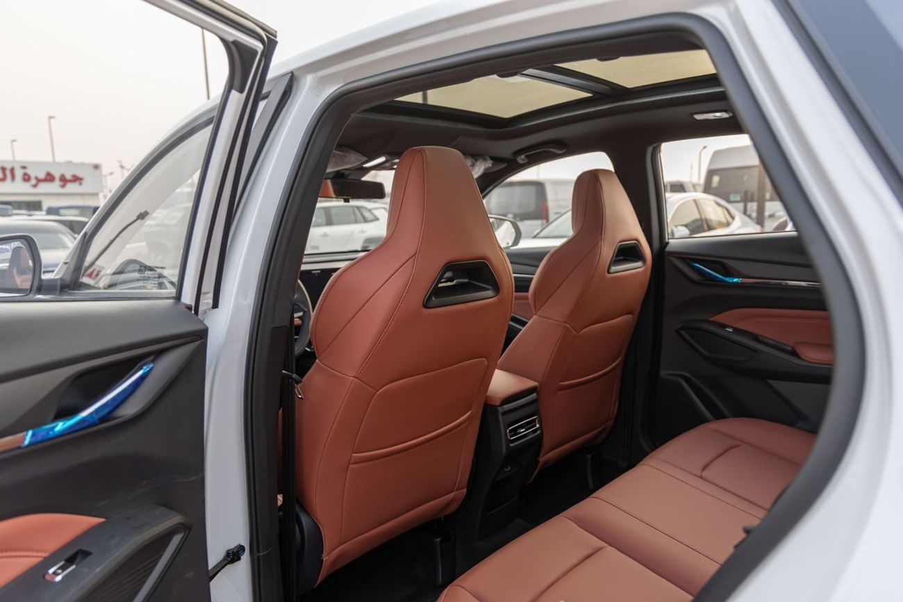 Changan X5 Plus BEYOND PRO Changan X5 PLUS | 2026 | Chinese Specs | 1 Electric chair | 360° Camera | V4 1.5L | Petrol | SUV