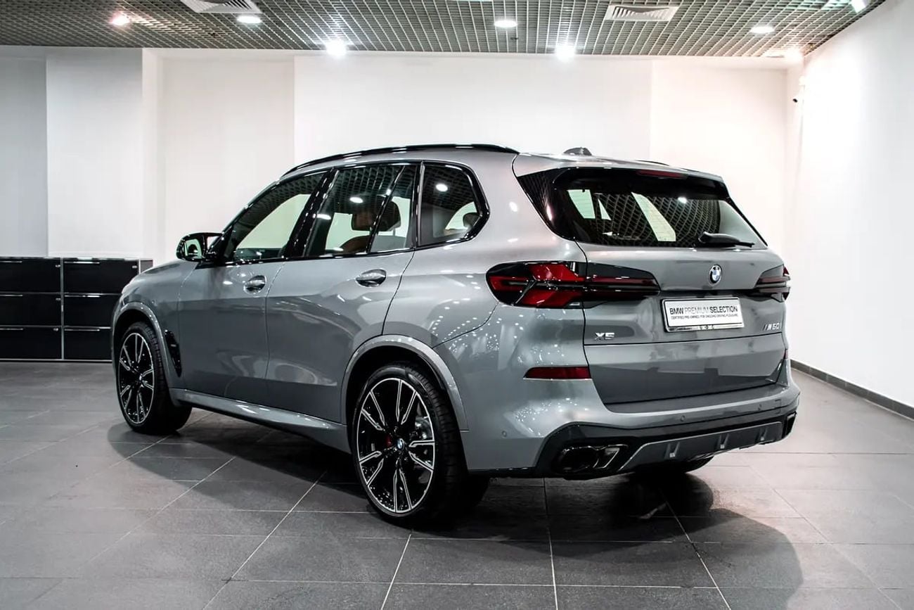 BMW X5 M60i M Performance Luxury