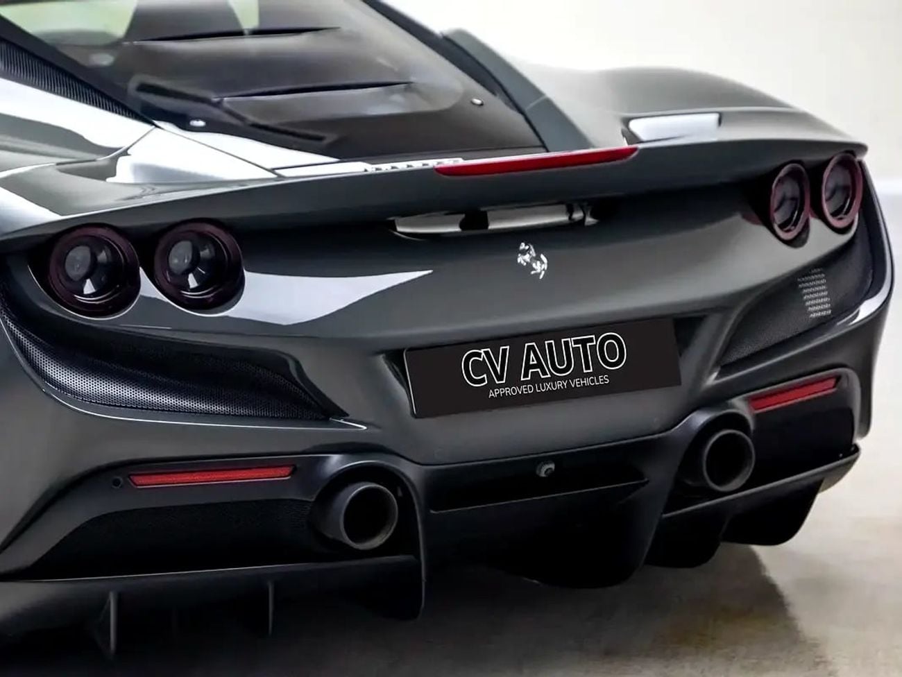 فيراري F8 تريبوتو GCC Spec | Dealer Warranty and Service Contract