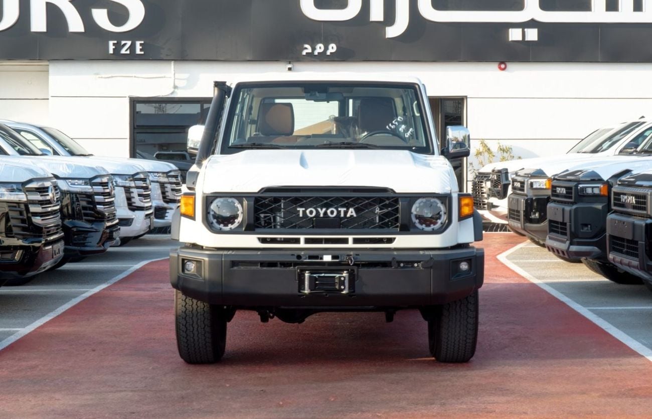 Toyota Land Cruiser 70 LC76 LX